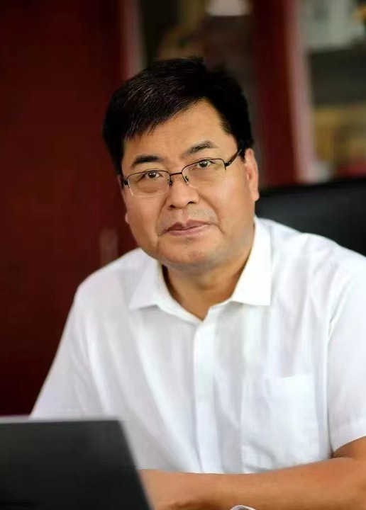 杨云春 博士